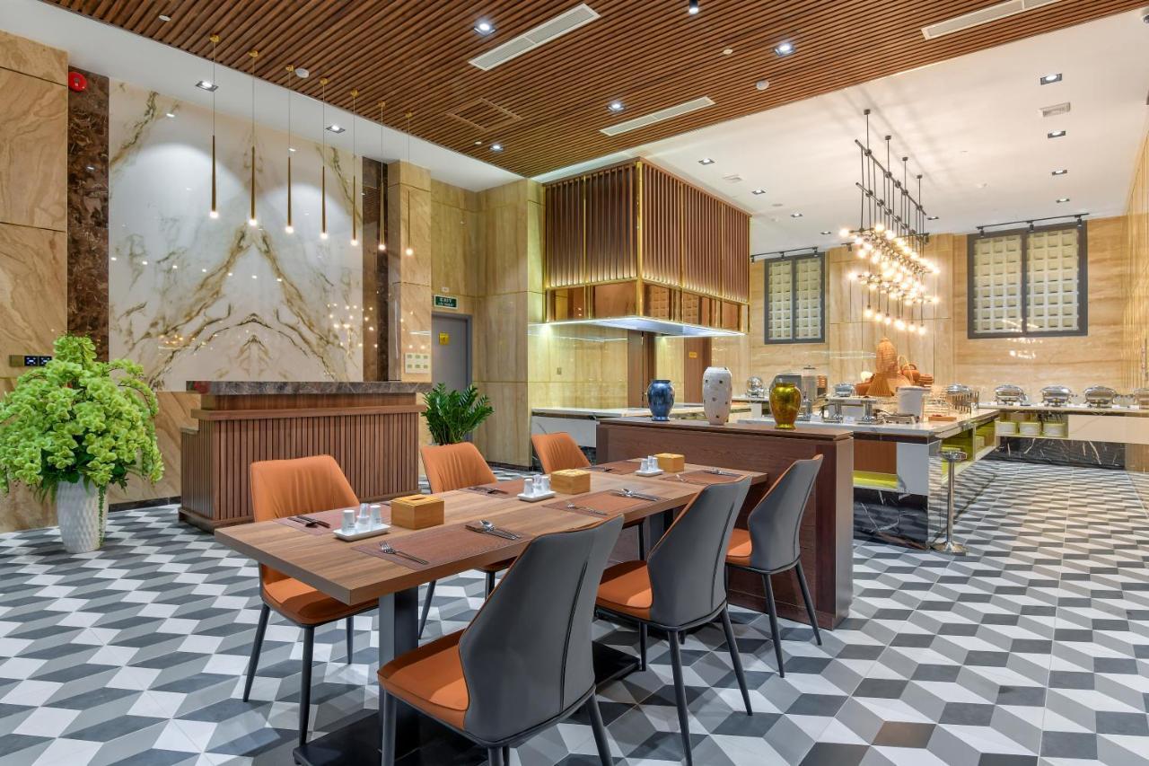 Maris Hotel Nha Trang Zewnętrze zdjęcie