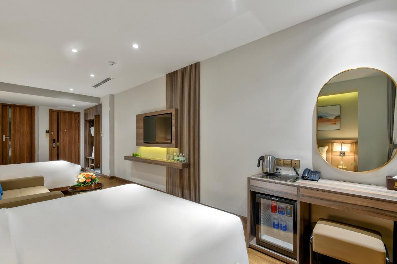 Maris Hotel Nha Trang Zewnętrze zdjęcie